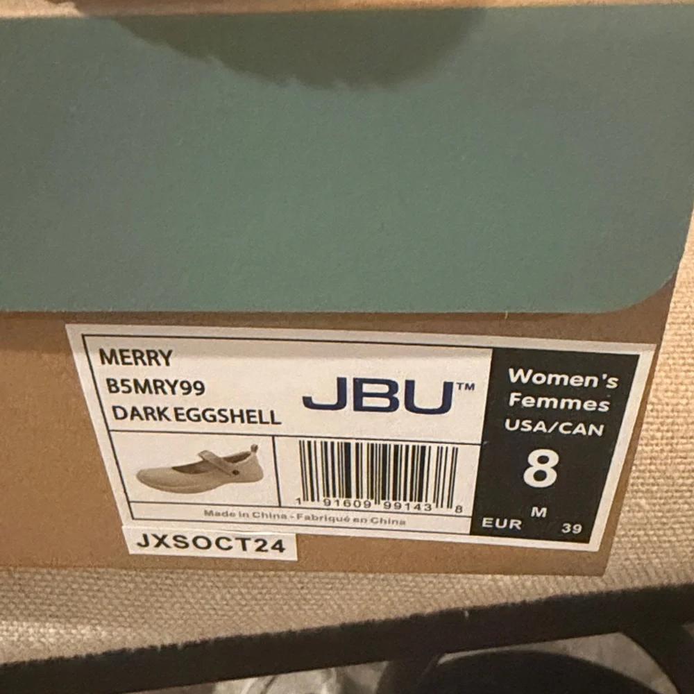 JBU Dark Eggshell Merry Mary Jane Flats/NIB/8M